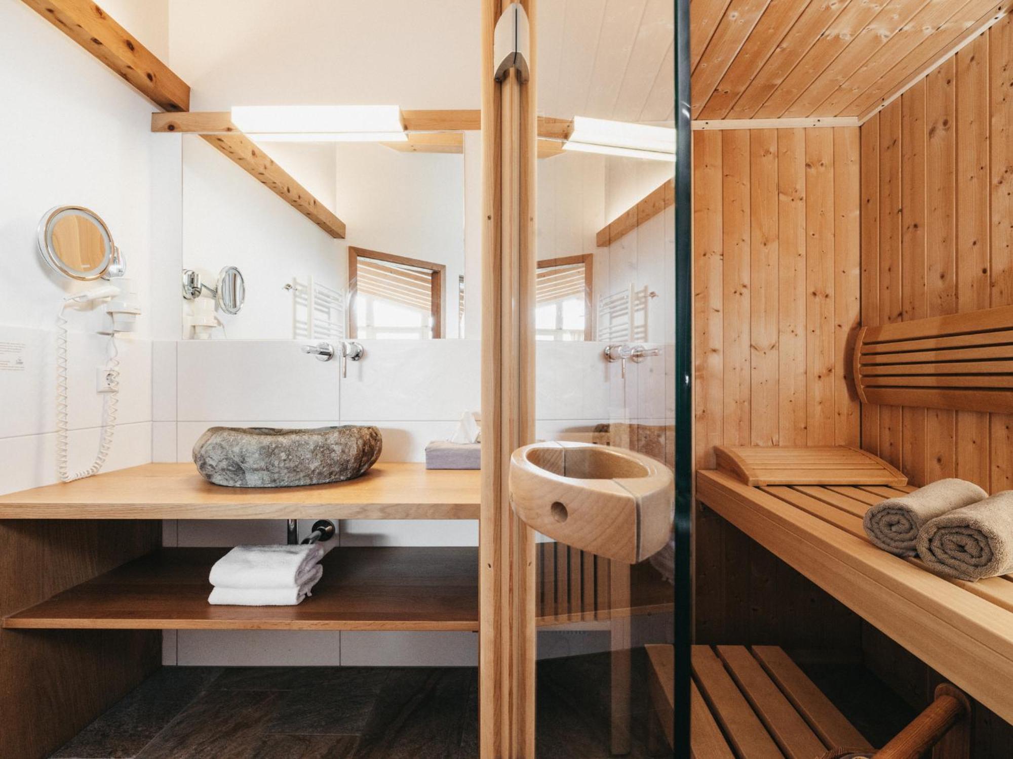 Biohotel Rupertus Леоганг Экстерьер фото